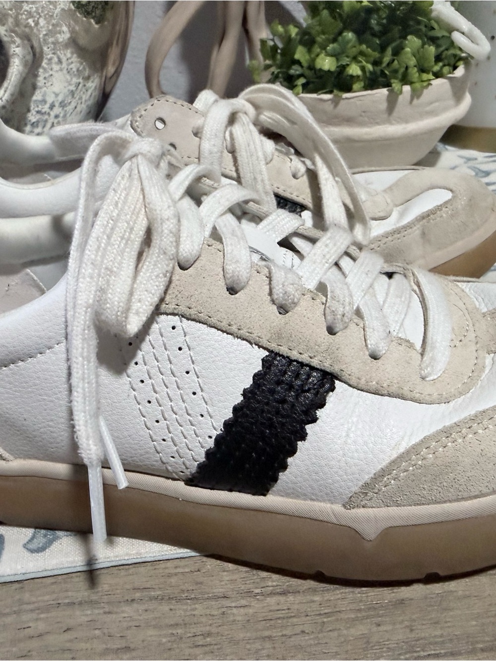 Women's Vionic  White and Beige Sneakers with Black Side Stripe